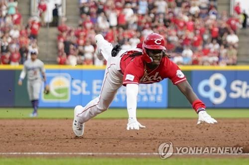 MLB '괴물 신인' 크루즈, 140ｍ 대형 투런포에 질풍 같은 3루타