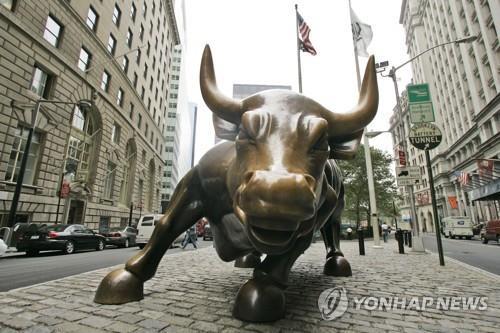 "S&P 500, 1940년대 이후 최장 약세장 끝…새 강세장 진입"