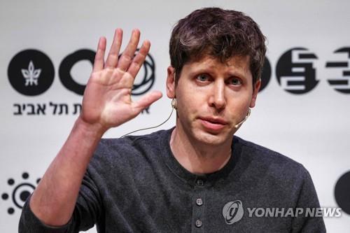 '챗GPT' 올트먼 CEO, "손정의 회장과 사업 협력 모색"