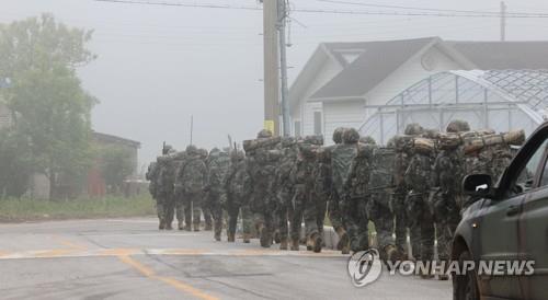 코로나 검사결과 허위 보고한 해병 중사…"복종의무 위반"