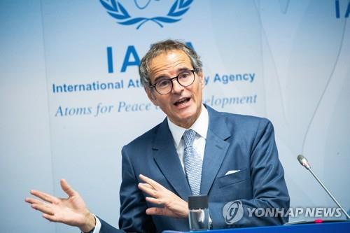 "'오염수 방류' 평가 IAEA 사무총장 내달초 일본 방문"