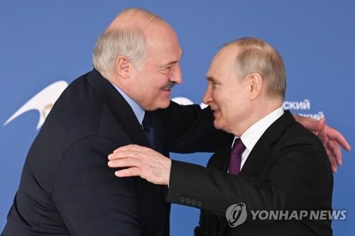 러 동맹 벨라루스 "군사독트린서 '비핵국 지위' 삭제할 것"