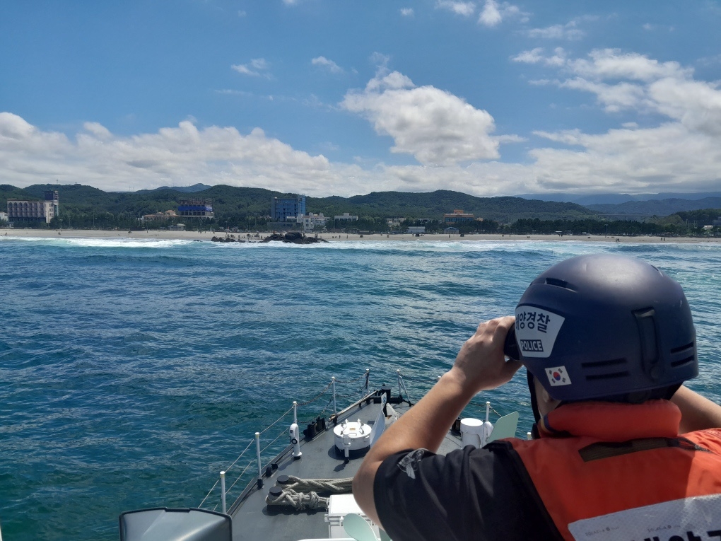 양양 하조대 해변 20대 익수자 구조, 심정지 상태 이송(종합)