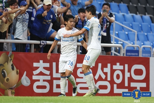 전북, FA컵 8강서 광주에 4-0 설욕…2연패 향해 순항(종합)