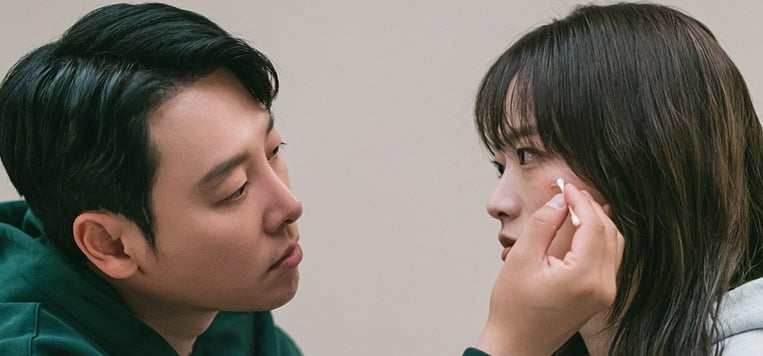 김동욱, 천우희에 섬세한 손짓…황홀한 로맨틱 텐션('이로운 사기')