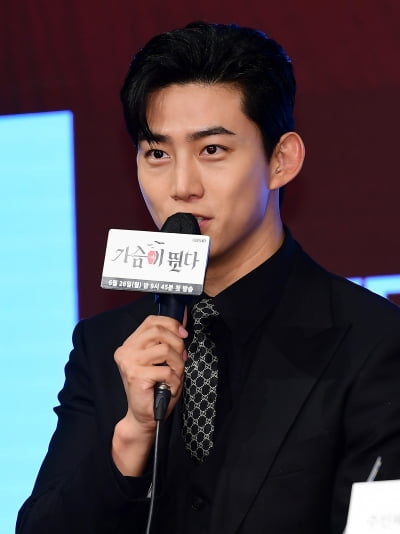 [TEN포토] 옥택연 "2PM과 같은 제목 운명이라고 생각해"'