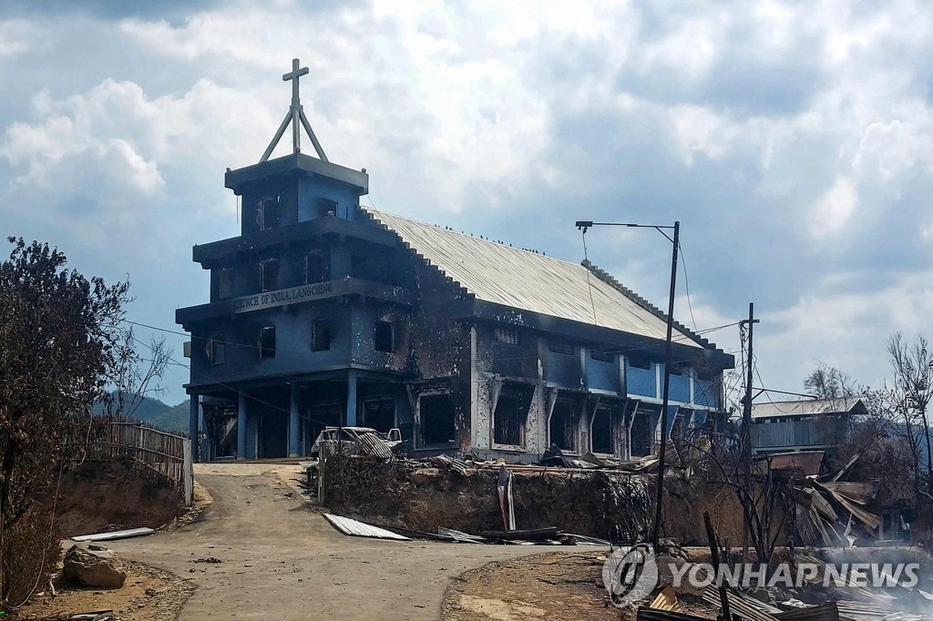 인도 동북부 '하층민 우대정책' 놓고 부족간 폭력사태…9명 사망