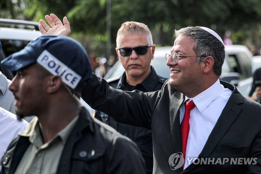 혐오 넘어선 예루살렘 성소수자 행진…역대 최다 참가자