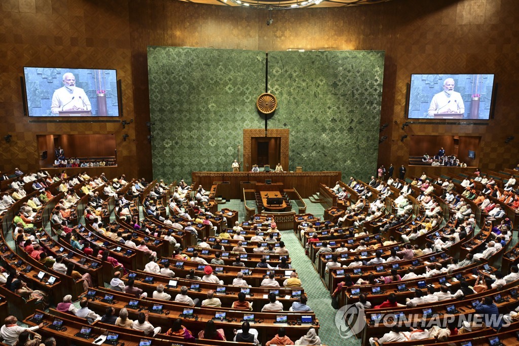 모디 인도 총리, G20 회원국에 내년 총선 참관 요청