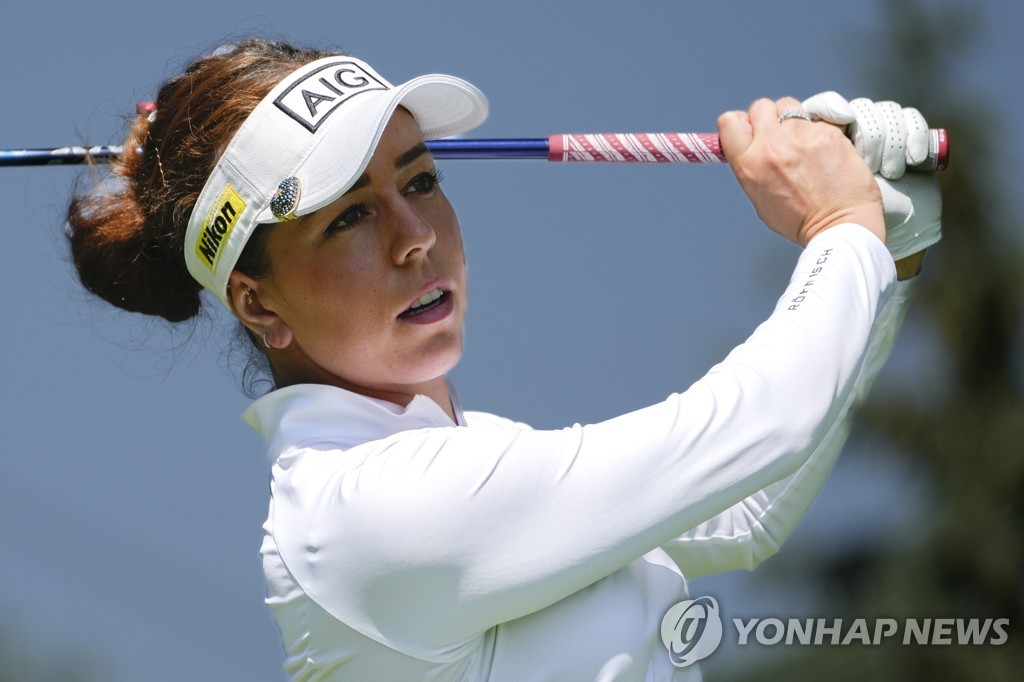 LPGA 투어 홈페이지에 실린 오툴·홀의 '동성 커플' 이야기