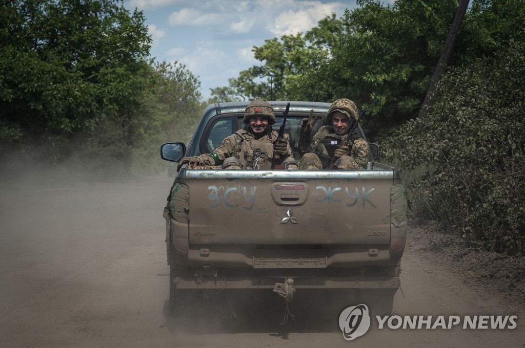 러 "도네츠크서 우크라군 또 격퇴"…우크라 "동부전선 공세진행"(종합)