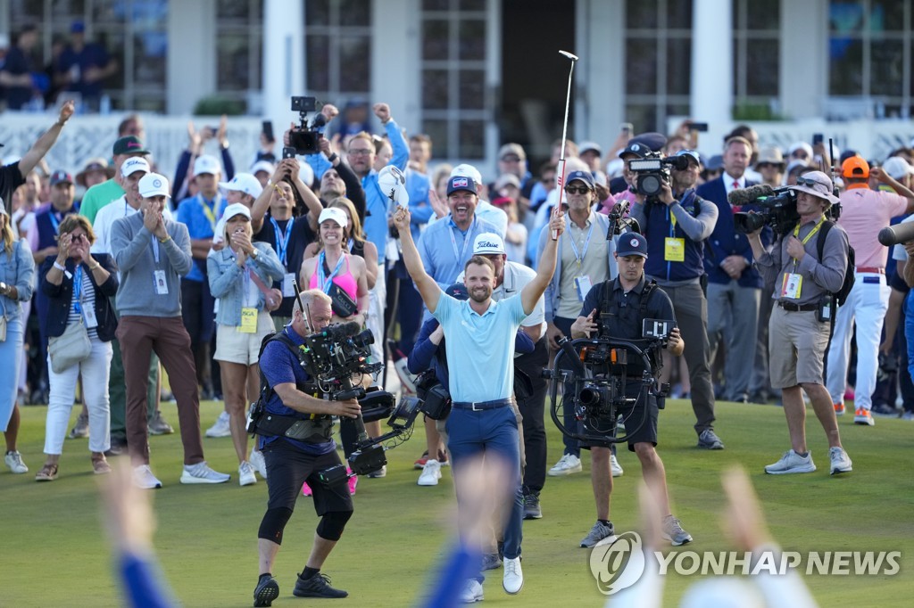 134번째 대회서 첫 우승 클라크, 이후 3번째 대회에 메이저 제패