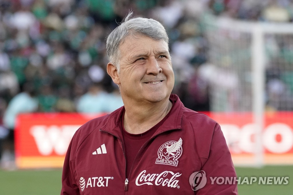 미국프로축구 마이애미 새 감독에 메시 옛 스승 마르티노 선임