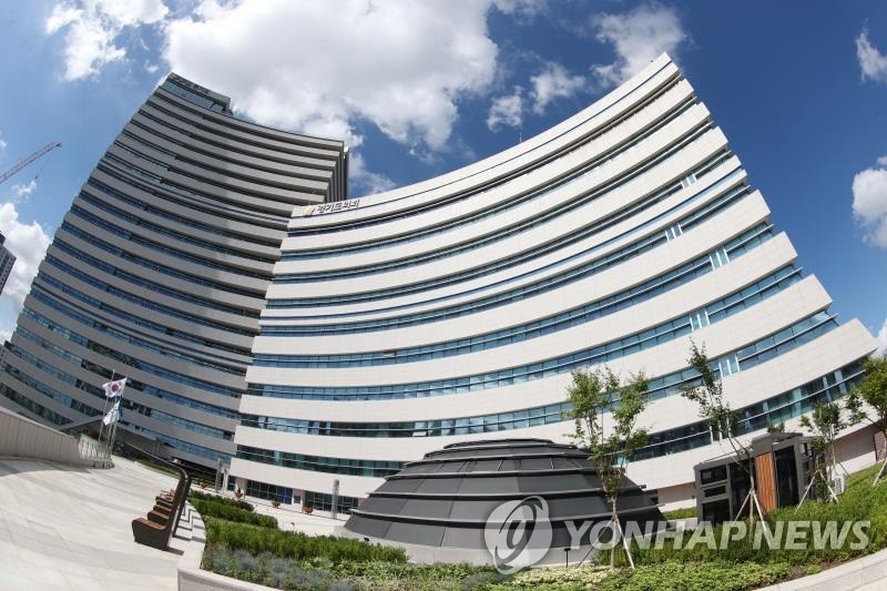 '경기국제공항 조례안' 도의회 상임위서 수정 의결…군공항 제외