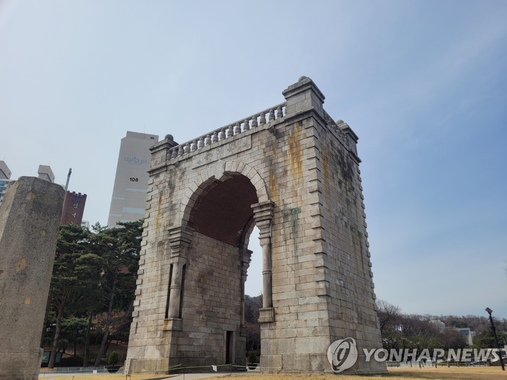 [신간] 르네상스의 두 사람·피맛골에 내려온 남산의 토끼