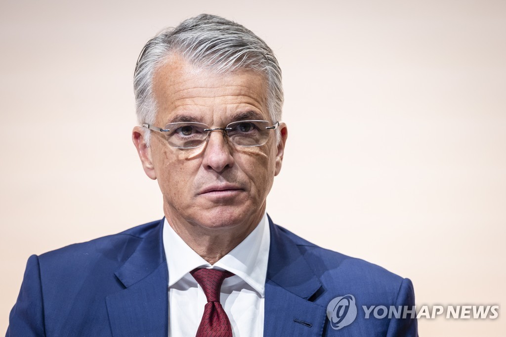 UBS CEO "크레디트스위스, 최근 몇 달간 직원 10% 퇴사"