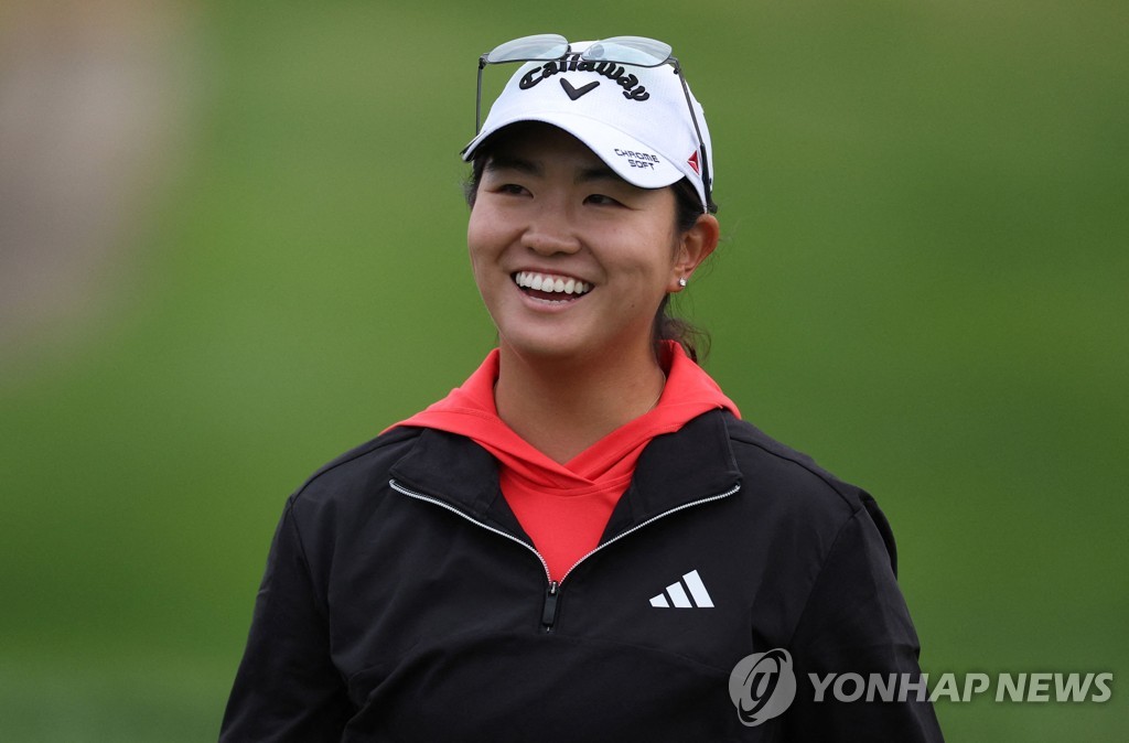 '슈퍼루키' 장, 72년 만에 LPGA 투어 프로 데뷔전서 우승