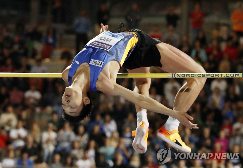 '한 달 동안 4차례 도약' 우상혁, 3개월 만에 월드랭킹 1위 탈환