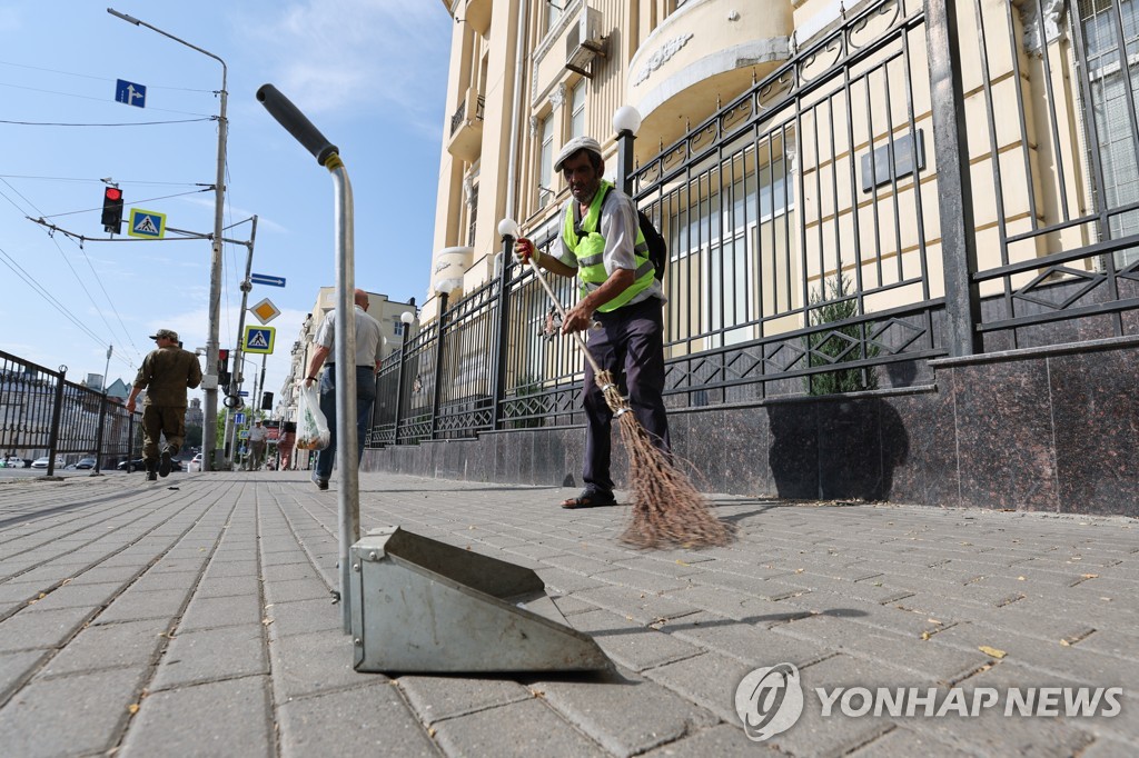 바그너 용병 철수 러시아 '평온' 찾는 듯…이동 제한 점차 해제