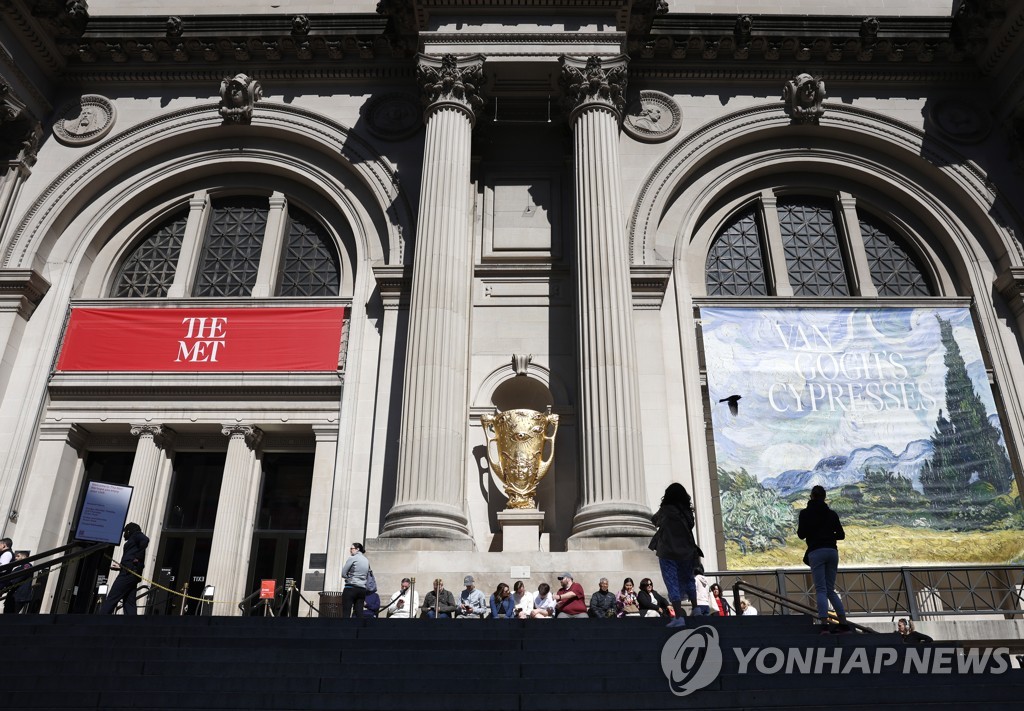 뉴욕 메트, 한국관 25주년 특별전…이건희 컬렉션 일부 포함