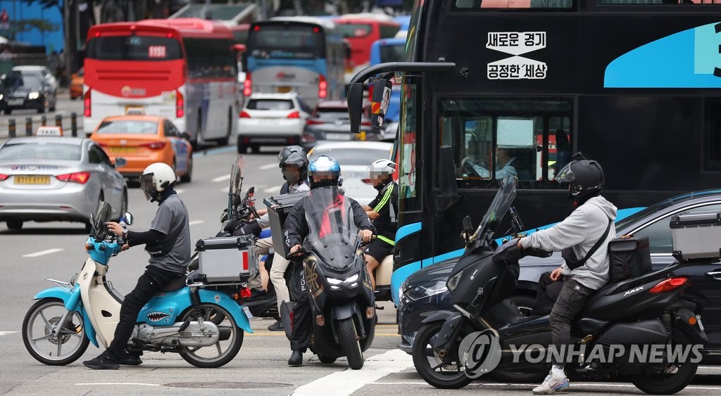 30년만 오토바이 배기소음 기준 강화 무산