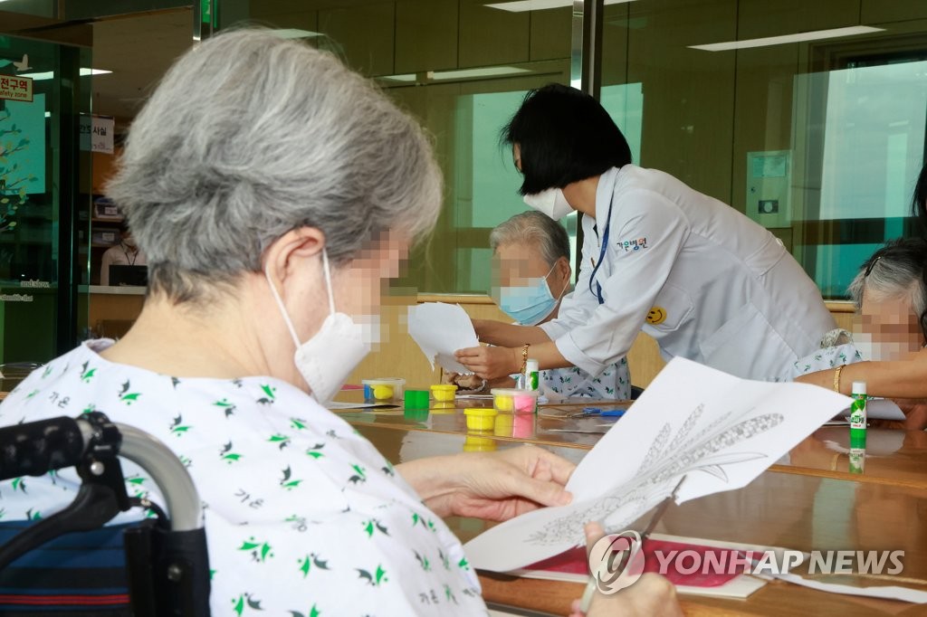 요양병원 성과보상 첫 시행…상위권·평가 향상한 604곳에 623억