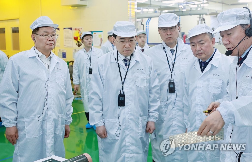 "한국형 엔비디아 만든다"…3천억 규모 '반도체 생태계 펀드'