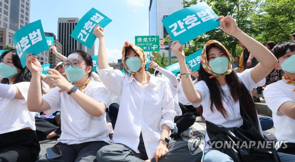 신규간호사 2명중 1명 1년내 사직…"근무연수, 일반직장인 절반"