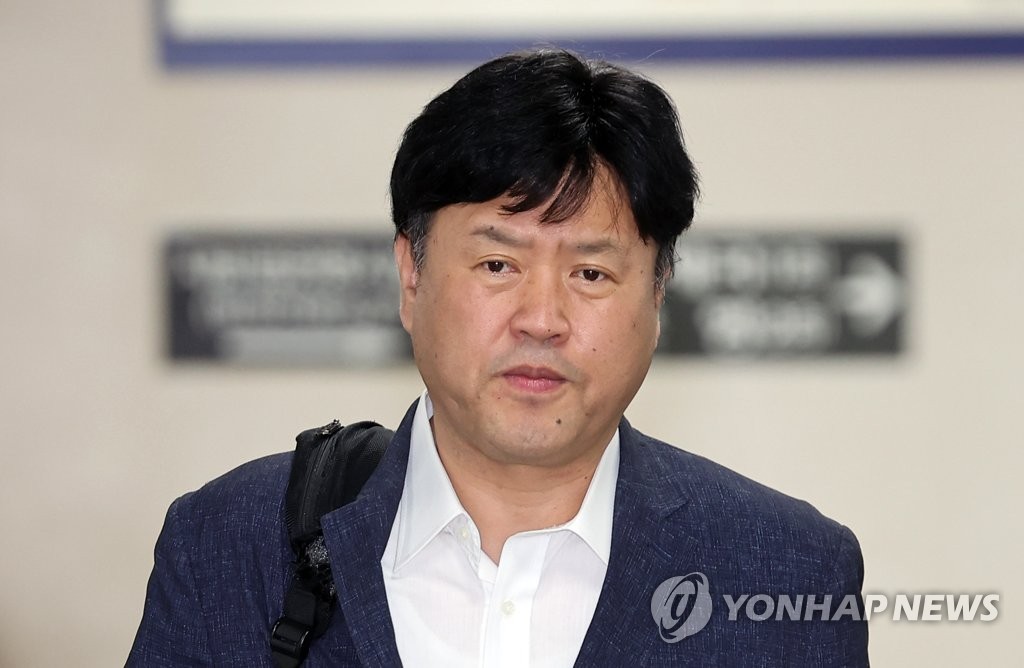 '김용에 알리바이 제공' 증인 압수수색…金측 "방어권 훼손"(종합)