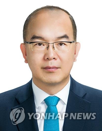 尹, 국가보훈부 장관 박민식·재외동포청장 이기철 임명