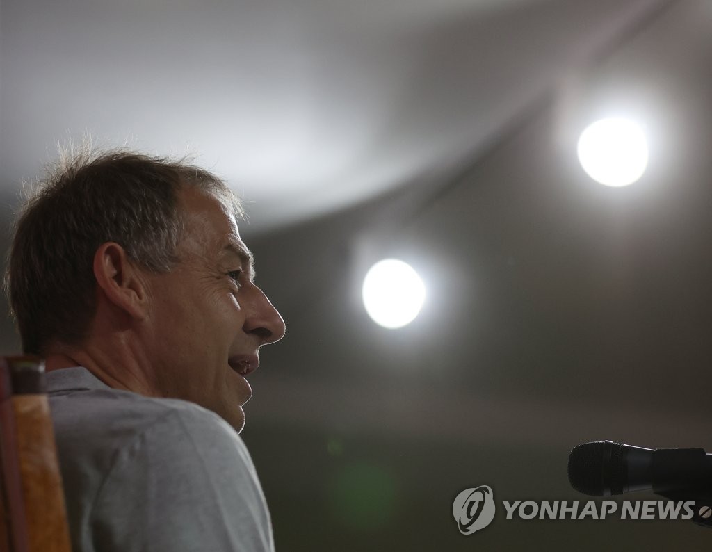 손준호 중국 구류에 직원 급파했던 축구협회…"소득이 없다"