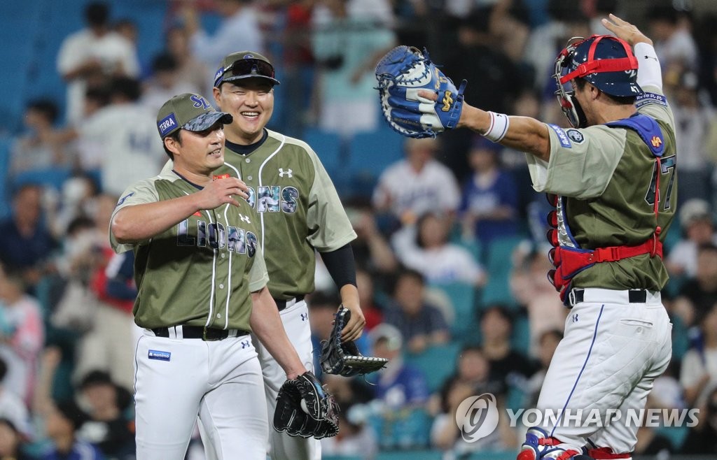 '500세이브' 오승환 "4월에 득남…잘하고 싶은 욕심이 났다"