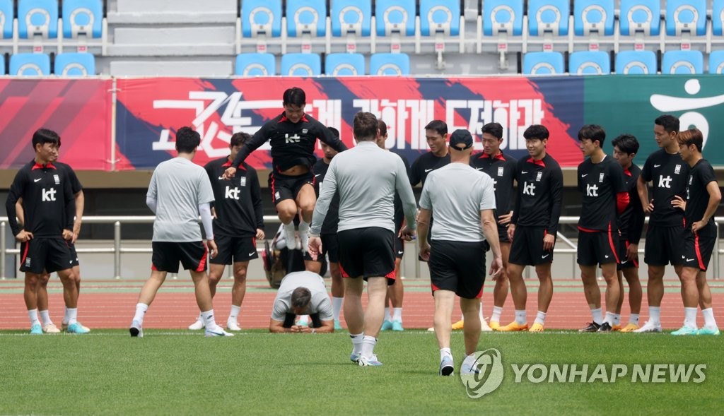 '민재·영권 없지만'…박지수 "저도 대표팀 경력이 4년 넘어요!"