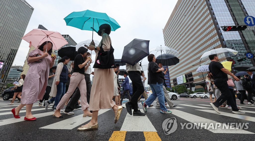 [날씨] 흐리고 비 오는 하지…일부 지역 천둥·번개