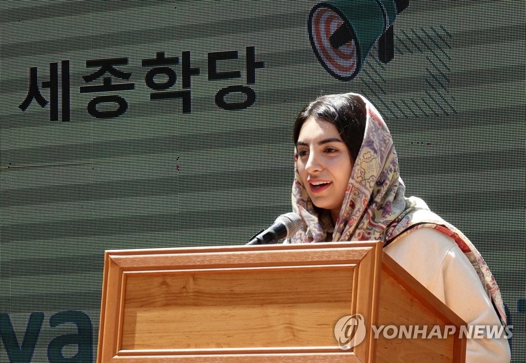 "한국하면 치맥·아이스아메리카노 떠올라"…이란서 한국어 경연