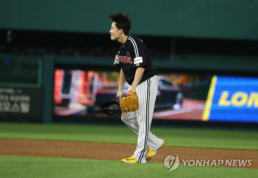 벌써 두 차례 '인천 대첩'…LG 임찬규 '비룡 천적' 굳히기