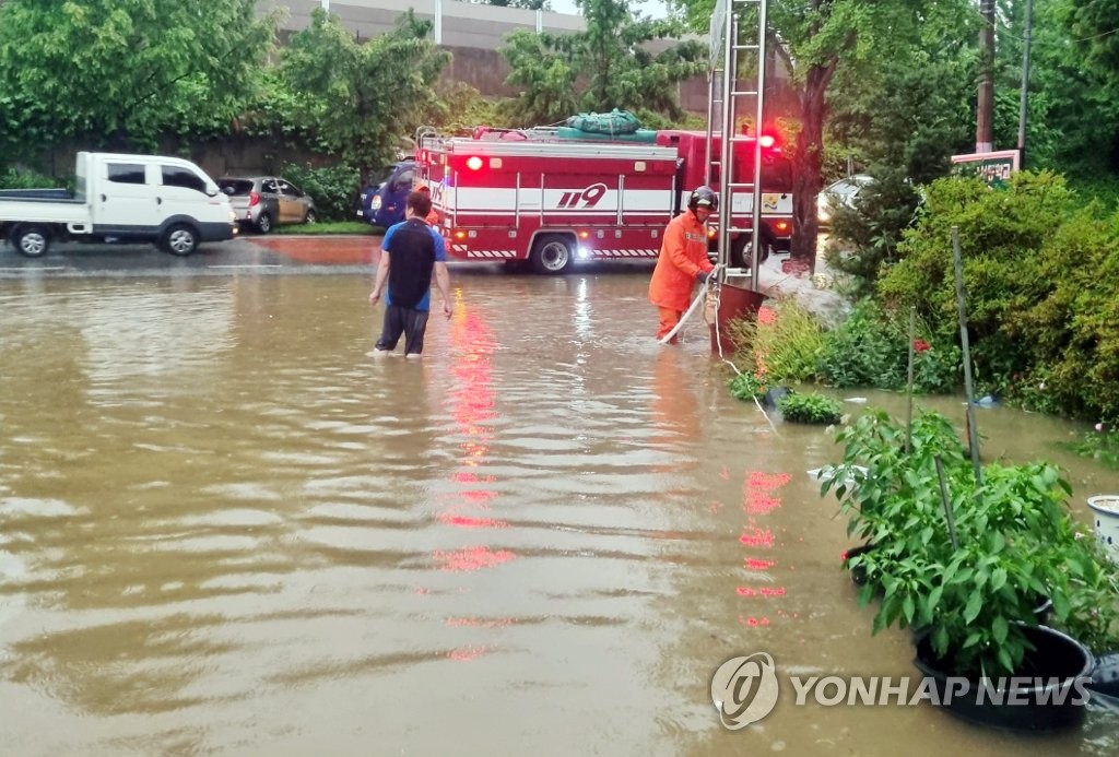 광주·전남에 최대 '283㎜ 폭우'…1명 실종·피해 잇달아(종합)