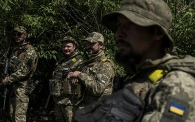 [속보] 우크라 군 대변인, 러시아 대공세 주장에 "가짜 뉴스"