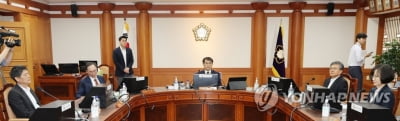 경남 상임위원이 경남 총무과장 감사?…선관위 "감사 배제했다"