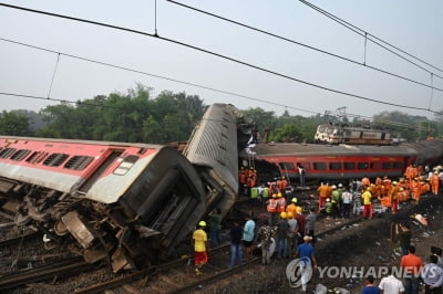 세계 각국, '288명 사망' 인도 열차 참사 애도 물결(종합)