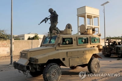 우간다 대통령 "소말리아 평화유지군 병사 54명 사망"