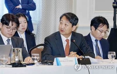 통상본부장, OECD 각료회의 참석…"회복력 있는 미래 논의"