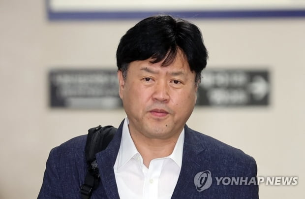 '알리바이 확인서'까지 등장한 김용 재판…검찰 "위증 명백"