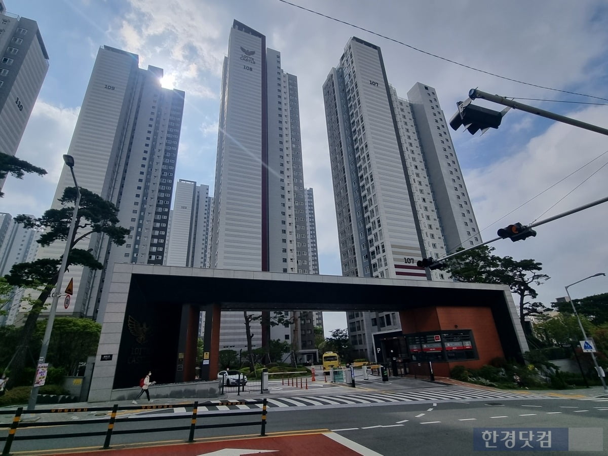 부산 연제구 연산동에 있는 한 아파트 전경. /  사진=이송렬 기자