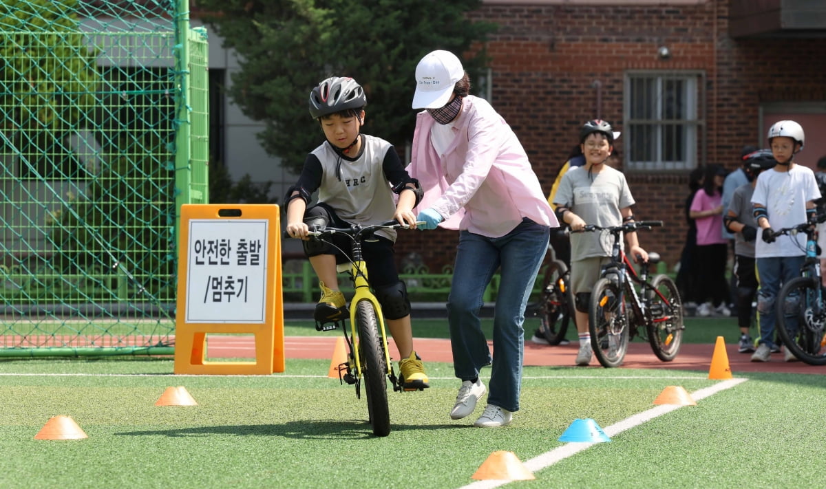 [포토] '찾아가는 자전거 타기 안전교실'