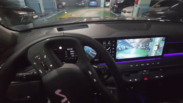 기아 EV9 자동주차 모드. 영상 속도는 2배 빠르다. 배성수 기자