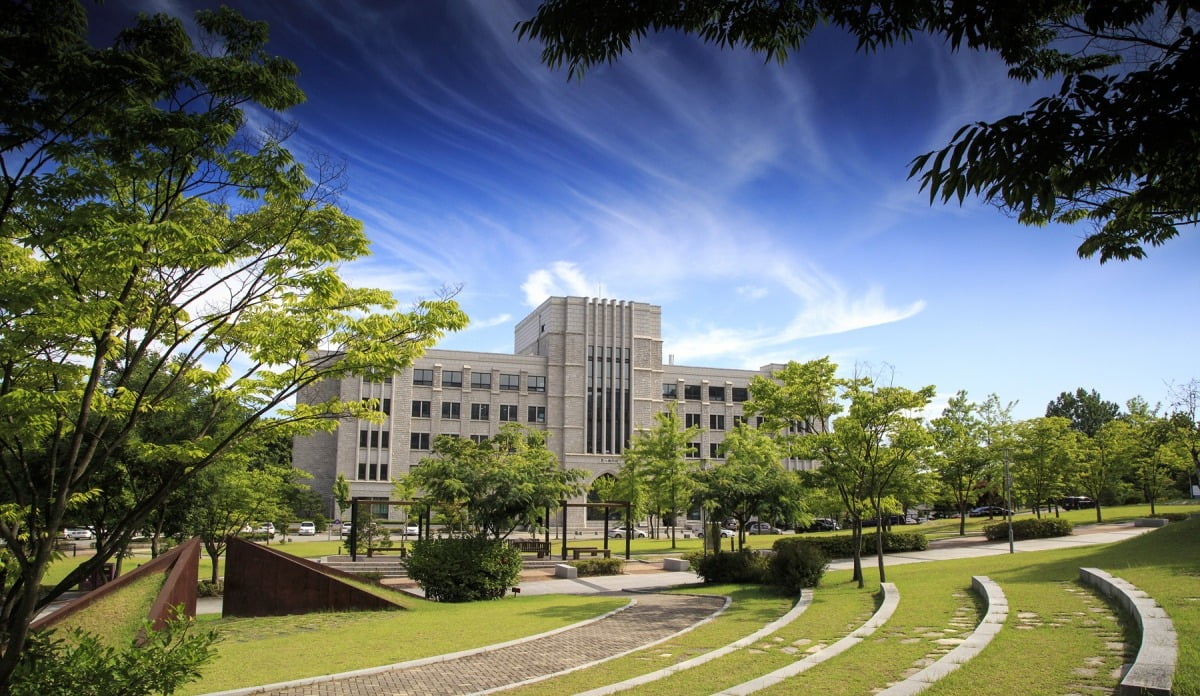 고려대학교 세종캠퍼스의 농심국제관 전경. 고려대 세종캠퍼스 제공