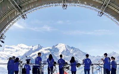 알프스 산맥, 루체른 호수…클래식 러버들의 '휴가철 버킷리스트'