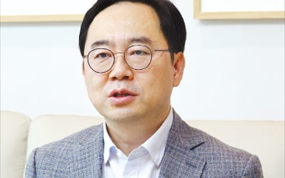 "돌봄시장 가격규제 완화…다양한 서비스 공급되게 해야"