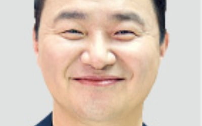 "삼성 새 폴더블폰 변화 놀라울 것…고도의 공학 기술·장인정신 담아"